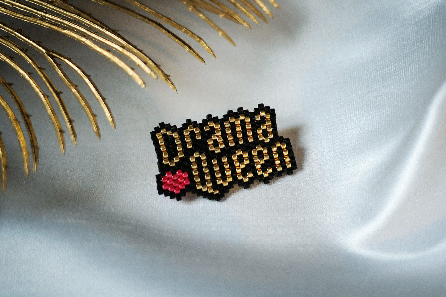 Broche Drama Queen