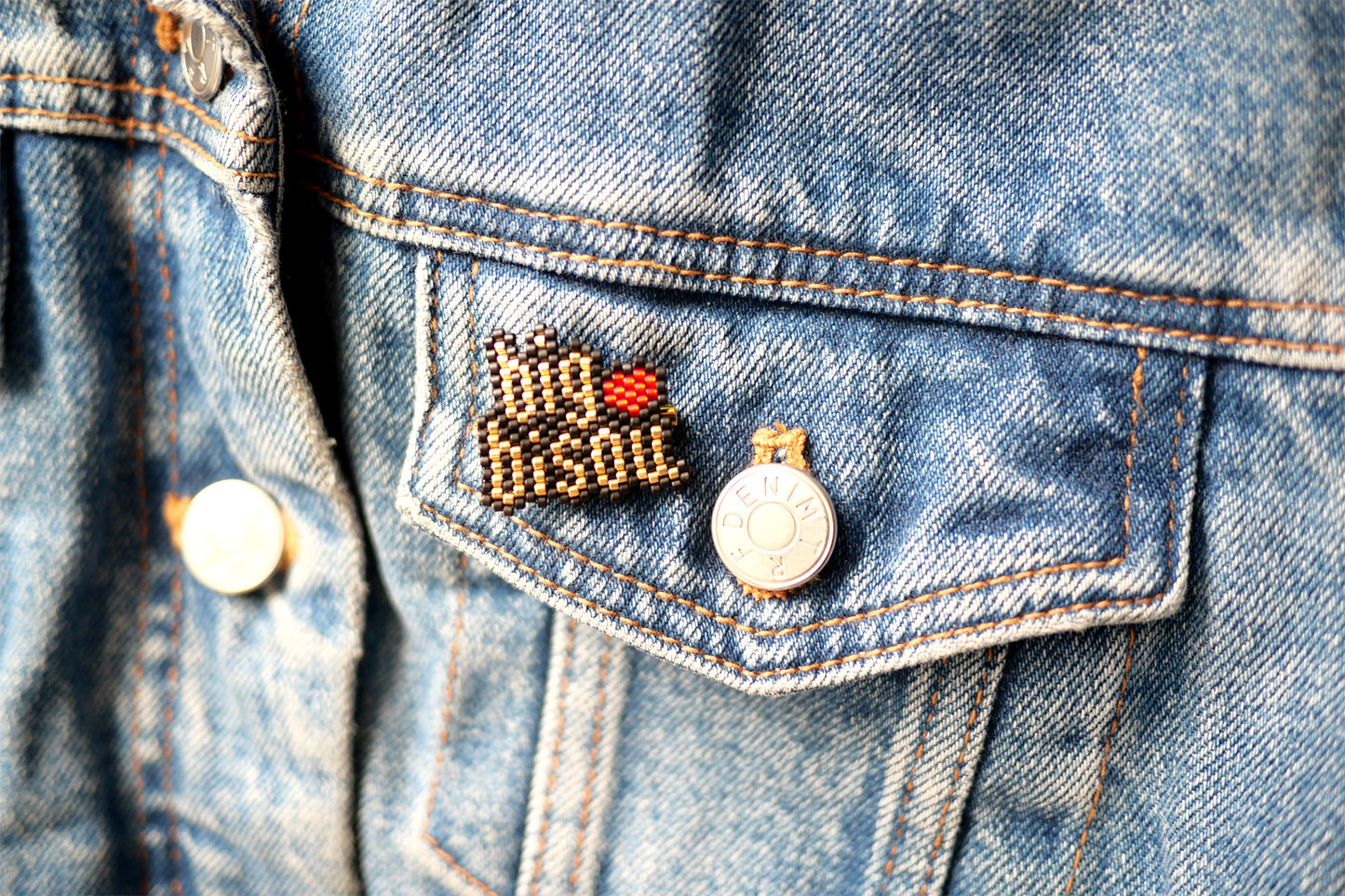 Broche Big Bisou